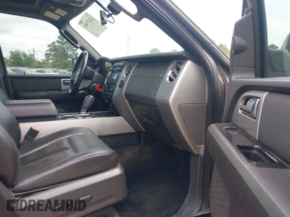 2013 Ford Expedition Max Limited z VIN 1FMJK1K54DEF07890, wystawiony jako IAAI lot #42135461 z przebiegiem 197 173 mil mil oraz . Historia ofert i sprzedaży dostępna na DreamBid. Obrazek 5.
