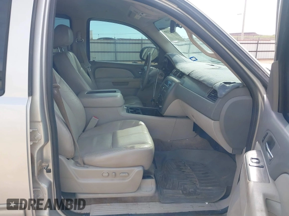 2011 Chevrolet Tahoe LT with VIN 1GNSCBE08BR369781, listed as a IAAI auction lot 42207208 with 162,038 mi miles and . Bid and sale history available at DreamBid. Image 5.