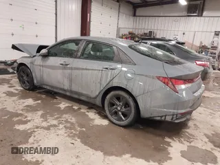2021 Hyundai Elantra SEL with VIN KMHLS4AG1MU104484, listed as a IAAI auction lot 41350845 with 33,459 mi miles. Bid and sale history available at carsss.com. Image 3.