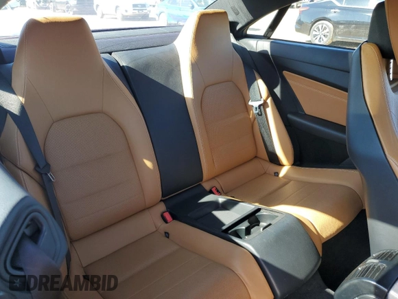 2015 Mercedes-Benz E 400 with VIN WDDKJ6HB7FF300175, listed as a Copart auction lot 82913174 with 52,427 mi miles and Salvage title. Bid and sale history available at DreamBid. Image 10.