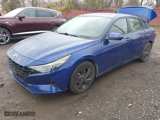 2021 Hyundai Elantra SEL with VIN 5NPLS4AG7MH037372, listed as a IAAI auction lot 40824104 with 35,577 mi miles. Bid and sale history available at carsss.com. Image 18.
