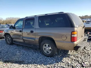 2003 Chevrolet Suburban LT with VIN 1GNEC16Z93J235334, listed as a Copart auction lot 87717995 with 299,627 mi miles and Salvage Title. Bid and sale history available at carsss.com. Image 2.