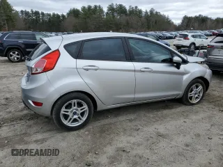2017 Ford Fiesta SE z VIN 3FADP4EJ1HM149439, wystawiony jako Copart lot #48703265 z przebiegiem 98 708 mil mil oraz Szkody całkowita. Historia ofert i sprzedaży dostępna na DreamBid. Obrazek 3.