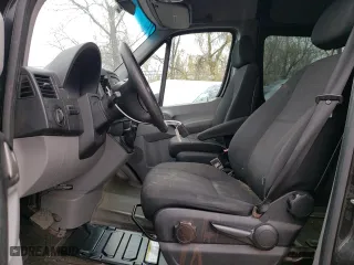 2017 Mercedes-Benz Sprinter Crew Van with VIN WD4FE8CD8HP574993, listed as a Copart auction lot 51812725 with 123,499 mi miles and Salvage Title. Bid and sale history available at carsss.com. Image 7.
