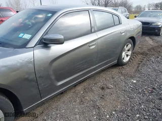 2011 Dodge Charger SE with VIN 2B3CL3CG0BH577061, listed as a IAAI auction lot 41889210 with 147,555 mi miles. Bid and sale history available at carsss.com. Image 13.