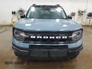 2021 Ford Bronco Sport Outer Banks with VIN 3FMCR9C69MRB27077, listed as a Copart auction lot 62323025 with 39,818 mi miles and Salvage title. Bid and sale history available at DreamBid. Image 5.