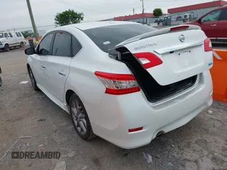 2013 Nissan Sentra SR z VIN 3N1AB7AP8DL773376, wystawiony jako IAAI lot #42269634 z przebiegiem 121 605 mil mil oraz . Historia ofert i sprzedaży dostępna na DreamBid. Obrazek 3.