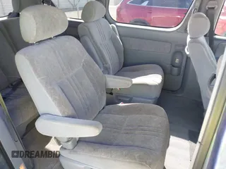 2000 Toyota Sienna LE with VIN 4T3ZF13C3YU220127, listed as a IAAI auction lot 41885903 with 168,765 mi miles. Bid and sale history available at carsss.com. Image 8.