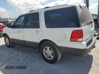 2004 Ford Expedition Special Service z VIN 1FMRU15W94LB82330, wystawiony jako Copart lot #57448795 z przebiegiem 262 122 mil mil oraz Nie do naprawy • Non repairable. Historia ofert i sprzedaży dostępna na DreamBid. Obrazek 2.