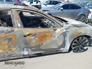 2018 Mazda Mazda6 Touring with VIN JM1GL1VM7J1309659, listed as a IAAI auction lot 41913063 with 1 mi miles. Bid and sale history available at carsss.com. Image 20.