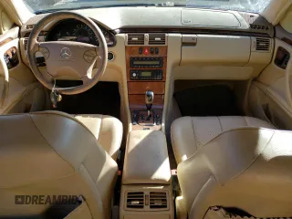 2002 Mercedes-Benz E-Class with VIN WDBJH82J42X066433, listed as a Copart auction lot 75933054 with 134,476 mi miles and Clean Title. Bid and sale history available at carsss.com. Image 8.
