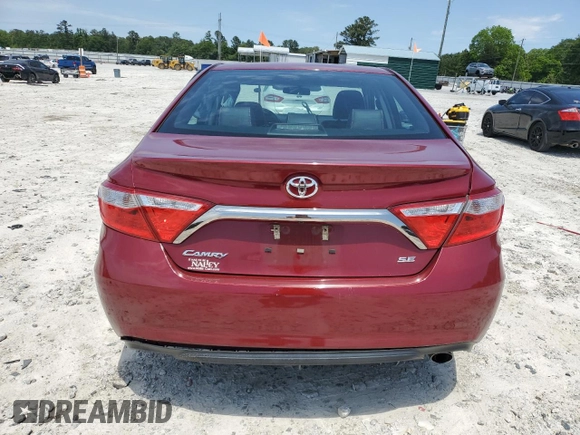 2015 Toyota Camry XLE z VIN 4T1BF1FK7FU909940, wystawiony jako Copart lot #58367065 z przebiegiem 155 908 mil mil oraz Szkoda całkowita • Salvage title. Historia ofert i sprzedaży dostępna na DreamBid. Obrazek 6.