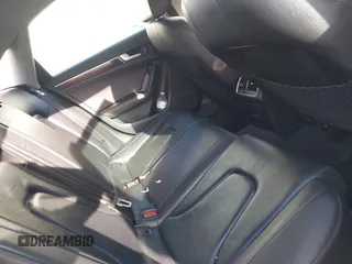 2015 Audi A4 Premium z VIN WAUBFAFL2FN002517, wystawiony jako IAAI lot #40518447 z przebiegiem 119 562 mil mil oraz . Historia ofert i sprzedaży dostępna na DreamBid. Obrazek 8.