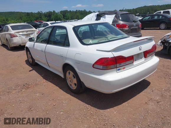 2002 Honda Accord EX z VIN 1HGCG16592A037760, wystawiony jako IAAI lot #42334100 z przebiegiem 271 805 mil mil oraz . Historia ofert i sprzedaży dostępna na DreamBid. Obrazek 3.