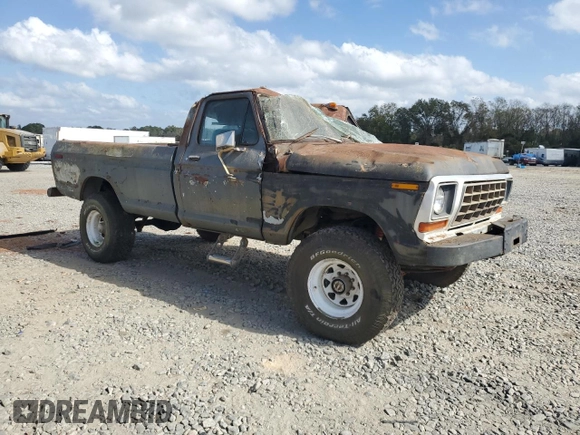 1979 Ford F-150 с VIN F26SUFC4918, выставлен на аукционе Copart как лот 76140314 с пробегом 84 607 миль миль и Списание • Salvage title. История ставок и продаж доступна на DreamBid. Изображение 4.