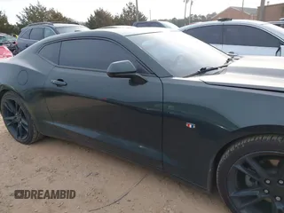 2020 Chevrolet Camaro 1LT z VIN 1G1FB1RS3L0108186, wystawiony jako IAAI lot #41427677 z przebiegiem 66 752 mil mil oraz . Historia ofert i sprzedaży dostępna na DreamBid. Obrazek 13.