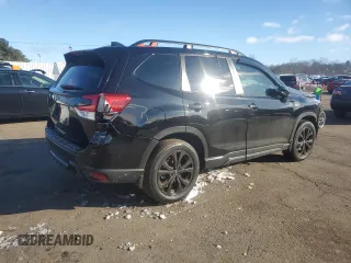 2022 Subaru Forester Sport with VIN JF2SKAJC2NH510927, listed as a Copart auction lot 45876165 with 29,138 mi miles and Salvage Title. Bid and sale history available at carsss.com. Image 3.