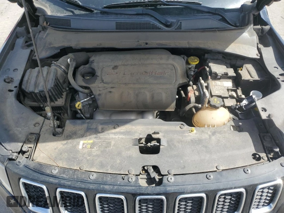 2018 Jeep Compass Altitude with VIN 3C4NJDBBXJT150565, listed as a Copart auction lot 54413725 with 68,790 mi miles and Salvage title. Bid and sale history available at DreamBid. Image 12.