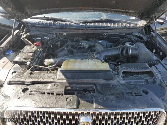 2018 Lincoln Navigator Reserve with VIN 5LMJJ2LT1JEL10108, listed as a Copart auction lot 47883665 with 0 mi miles and Salvage Title. Bid and sale history available at carsss.com. Image 12.