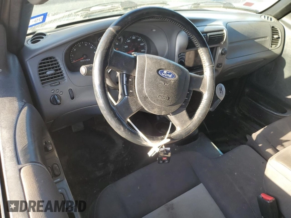 2004 Ford Ranger XL Fleet with VIN 1FTZR45E04PB59106, listed as a Copart auction lot 52477525 with 330,703 mi miles and Salvage title. Bid and sale history available at DreamBid. Image 8.