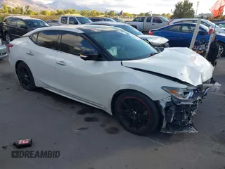 2017 Nissan Maxima SV with VIN 1N4AA6AP4HC448614, listed as a IAAI auction lot 40740658 with 207,596 mi miles. Bid and sale history available at carsss.com. Image 1.