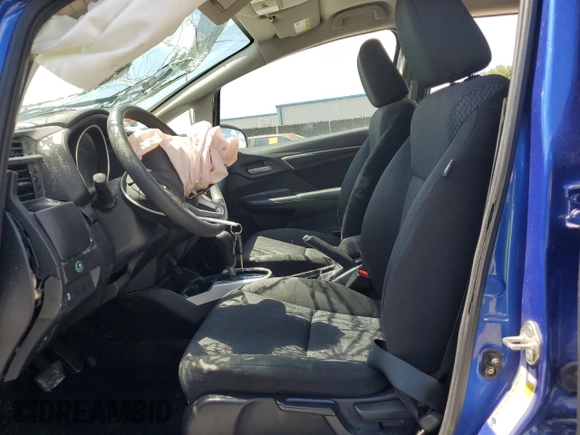 2019 Honda Fit LX z VIN 3HGGK5H43KM718172, wystawiony jako Copart lot #60843115 z przebiegiem 150 151 mil mil oraz Nie do naprawy • Non repairable. Historia ofert i sprzedaży dostępna na DreamBid. Obrazek 7.
