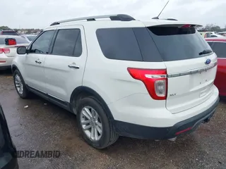2011 Ford Explorer XLT with VIN 1FMHK7D8XBGA35754, listed as a IAAI auction lot 41563496 with 162,605 mi miles and . Bid and sale history available at carsss.com. Image 3.