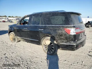 2018 Lincoln Navigator Select with VIN 5LMJJ2JT7JEL01187, listed as a Copart auction lot 77400174 with 97,513 mi miles and Salvage Title. Bid and sale history available at carsss.com. Image 2.