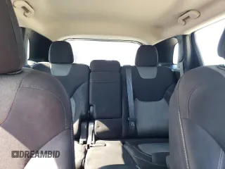 2015 Jeep Cherokee Sport с VIN 1C4PJLAB8FW632067, выставлен на аукционе Copart как лот 61998835 с пробегом 119 050 миль миль и Чистый • Clean title. История ставок и продаж доступна на DreamBid. Изображение 10.