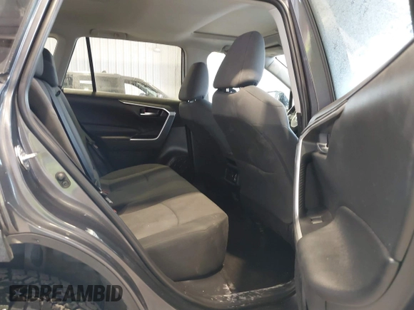 2019 Toyota RAV4 XLE with VIN 2T3P1RFV8KW057323, listed as a IAAI auction lot 42510231 with 59,003 mi miles and . Bid and sale history available at DreamBid. Image 8.