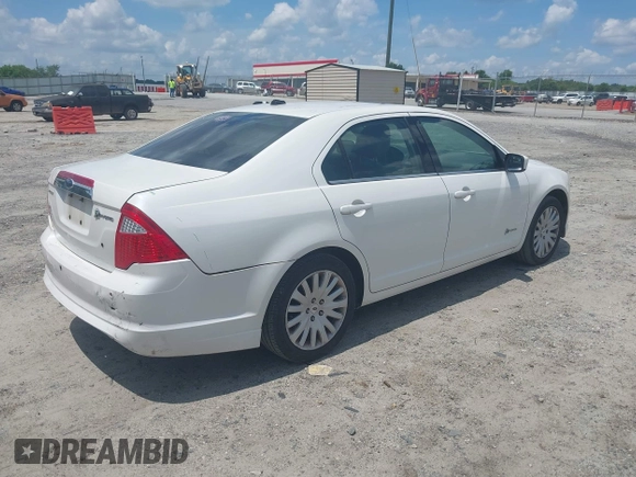 2010 Ford Fusion Hybrid with VIN 3FADP0L31AR179076, listed as a IAAI auction lot 42427753 with 240,938 mi miles and . Bid and sale history available at DreamBid. Image 4.