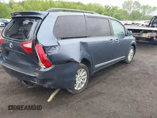 2017 Toyota Sienna XLE with VIN 5TDDZ3DC2HS171807, listed as a IAAI auction lot 42225873 with 105,588 mi miles and . Bid and sale history available at DreamBid. Image 4.