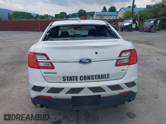 2013 Ford Police Interceptor z VIN 1FAHP2MK9DG199882, wystawiony jako IAAI lot #42451853 z przebiegiem 119 371 mil mil oraz . Historia ofert i sprzedaży dostępna na DreamBid. Obrazek 16.
