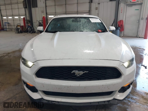 2016 Ford Mustang EcoBoost z VIN 1FA6P8TH9G5232220, wystawiony jako IAAI lot #42175822 z przebiegiem 181 414 mil mil oraz . Historia ofert i sprzedaży dostępna na DreamBid. Obrazek 12.