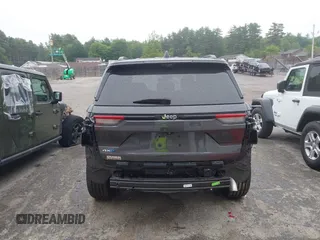 2023 Jeep Grand Cherokee z VIN 1C4RJYB69PC582211, wystawiony jako IAAI lot #40186115 z przebiegiem 3 119 mil mil oraz . Historia ofert i sprzedaży dostępna na DreamBid. Obrazek 17.