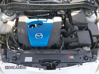 2012 Mazda Mazda3 i Touring with VIN JM1BL1L77C1628618, listed as a IAAI auction lot 42069661 with 201,942 mi miles. Bid and sale history available at carsss.com. Image 10.