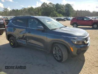 2021 Kia Seltos S with VIN KNDEU2AA8M7229889, listed as a Copart auction lot 73044444 with 84,075 mi miles and Salvage Title. Bid and sale history available at DreamBid. Image 4.