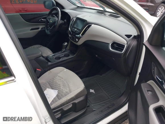 2018 Chevrolet Equinox LT with VIN 2GNAXJEV5J6118538, listed as a IAAI auction lot 40494856 with 1 mi miles. Bid and sale history available at carsss.com. Image 5.