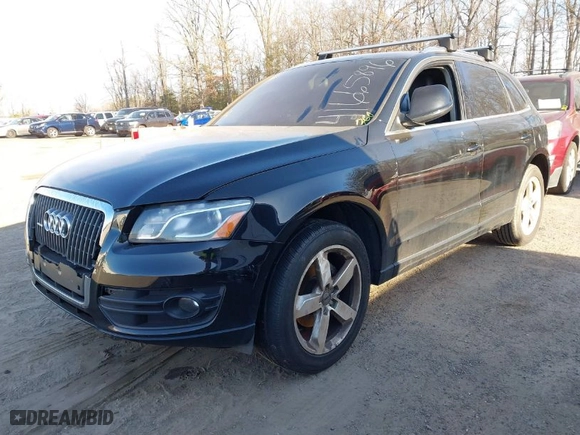 2012 Audi Q5 2.0T Premium Plus with VIN WA1LFAFP1CA121845, listed as a IAAI auction lot 41665896 with 176,206 mi miles. Bid and sale history available at carsss.com. Image 2.
