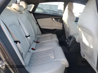 2015 Audi RS 7 Prestige z VIN WUAW2AFC8FN900199, wystawiony jako Copart lot #86767954 z przebiegiem 80 346 mil mil oraz Szkody całkowita. Historia ofert i sprzedaży dostępna na DreamBid. Obrazek 11.