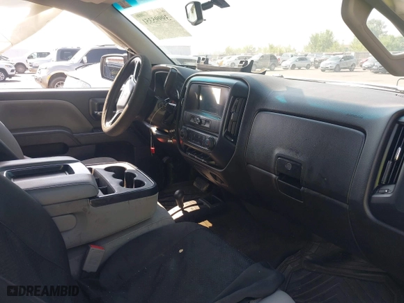 2016 Chevrolet Silverado 1500 Custom with VIN 1GCVKPEC8GZ222688, listed as a IAAI auction lot 39995351 with 105,539 mi miles. Bid and sale history available at carsss.com. Image 5.