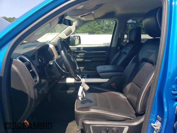 2022 Ram 1500 Laramie z VIN 1C6SRFJT1NN179158, wystawiony jako Copart lot #66940154 z przebiegiem 54 818 mil mil oraz Czysty tytuł • Clean title. Historia ofert i sprzedaży dostępna na DreamBid. Obrazek 7.