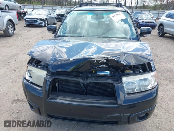 2006 Subaru Forester 2.5 X w/Premium Pkg with VIN JF1SG65636H716105, listed as a IAAI auction lot 41875565 with 204,667 mi miles. Bid and sale history available at carsss.com. Image 6.