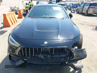 2025 Mercedes-Benz CLE 53 AMG z VIN W1KMJ6CB4SF054888, wystawiony jako IAAI lot #41996903 z przebiegiem 343 mil mil oraz . Historia ofert i sprzedaży dostępna na DreamBid. Obrazek 13.
