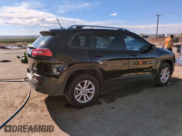 2015 Jeep Cherokee Sport z VIN 1C4PJLAB6FW689285, wystawiony jako Copart lot #54341465 z przebiegiem 114 293 mil mil oraz Szkoda całkowita • Salvage title. Historia ofert i sprzedaży dostępna na DreamBid. Obrazek 14.
