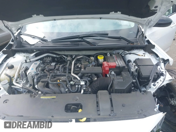 2024 Nissan Sentra SR z VIN 3N1AB8DV8RY256864, wystawiony jako IAAI lot #42127316 z przebiegiem 22 746 mil mil oraz . Historia ofert i sprzedaży dostępna na DreamBid. Obrazek 10.