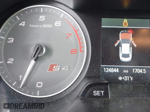 2014 Audi S4 Premium Plus with VIN WAUDGAFL2EA145267, listed as a IAAI auction lot 41127787 with 124,844 mi miles. Bid and sale history available at carsss.com. Image 15.