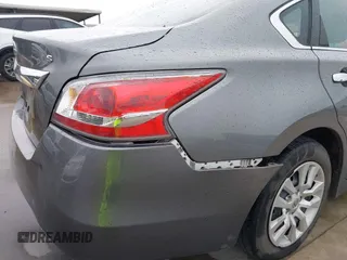 2015 Nissan Altima S z VIN 1N4AL3AP3FC223445, wystawiony jako IAAI lot #42157455 z przebiegiem 173 024 mil mil oraz . Historia ofert i sprzedaży dostępna na DreamBid. Obrazek 20.