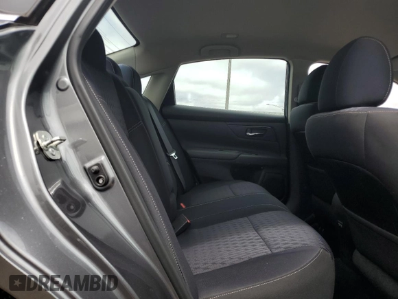 2017 Nissan Altima S with VIN 1N4AL3AP4HC473649, listed as a Copart auction lot 61496335 with 47,575 mi miles and Salvage title. Bid and sale history available at DreamBid. Image 10.