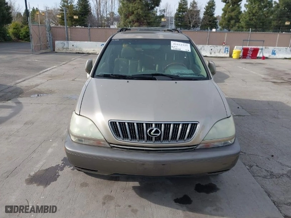 2001 Lexus RX 300 with VIN JTJHF10U210218191, listed as a IAAI auction lot 41622329 with 179,137 mi miles. Bid and sale history available at carsss.com. Image 6.